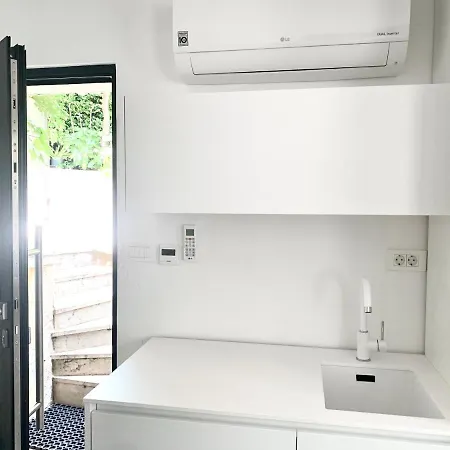 Opatija Studio Garden Oasis By The Beach * Οπατία