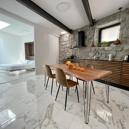 شقة Artspace Location-opatija-3 Bedroom House With Rooftop Garden By *