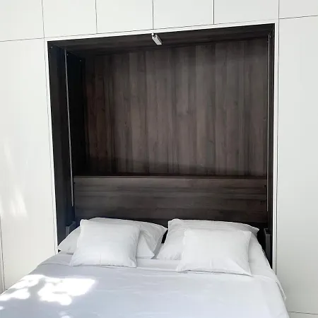 Διαμέρισμα Opatija Studio Garden Oasis By The Beach Οπατία