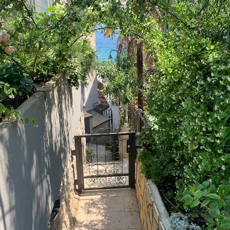 Διαμέρισμα Opatija Studio Garden Oasis By The Beach Οπατία